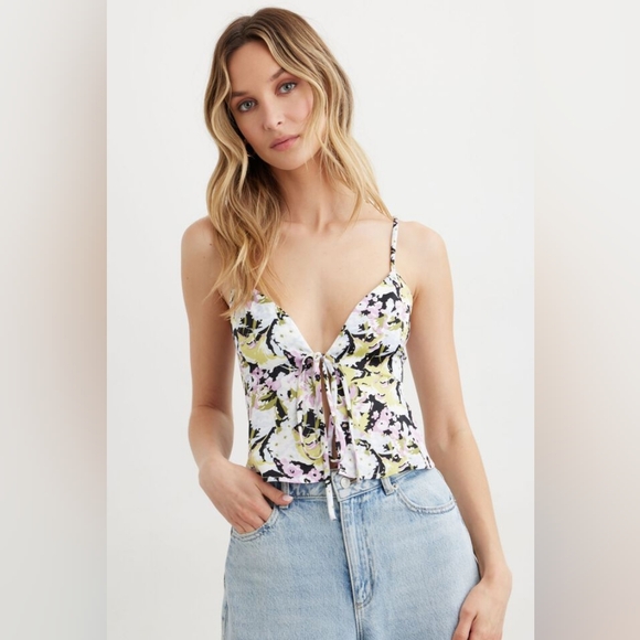 Dynamite Tops - DYNAMITE Satin Cami M